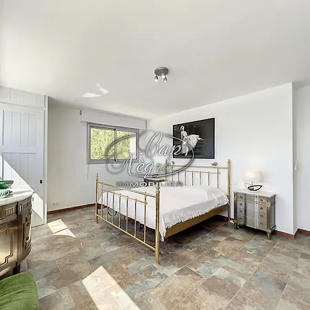 Pieds Dans L'eau Pour 10 Personnes Avec Port Prive Et Rooftop A Cavaliere Βίλα *