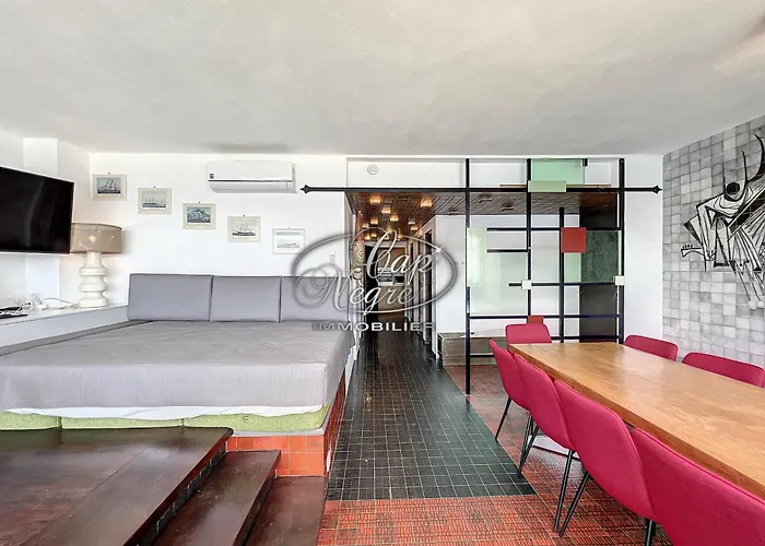 Pieds Dans L'eau Pour 10 Personnes Avec Port Prive Et Rooftop A Cavaliere